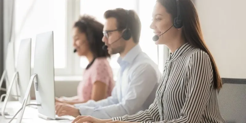Các kênh hỗ trợ giải đáp được quy định trong chính sách hỗ trợ khách hàng