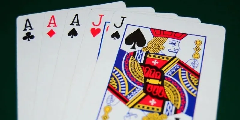 Chiến thuật tăng sức mạnh trong poker